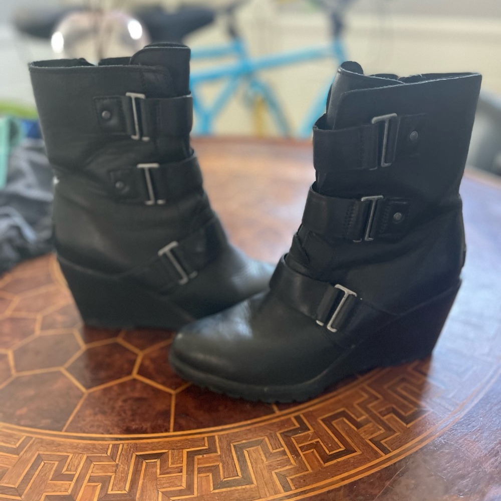 Sorel After Hours bootie